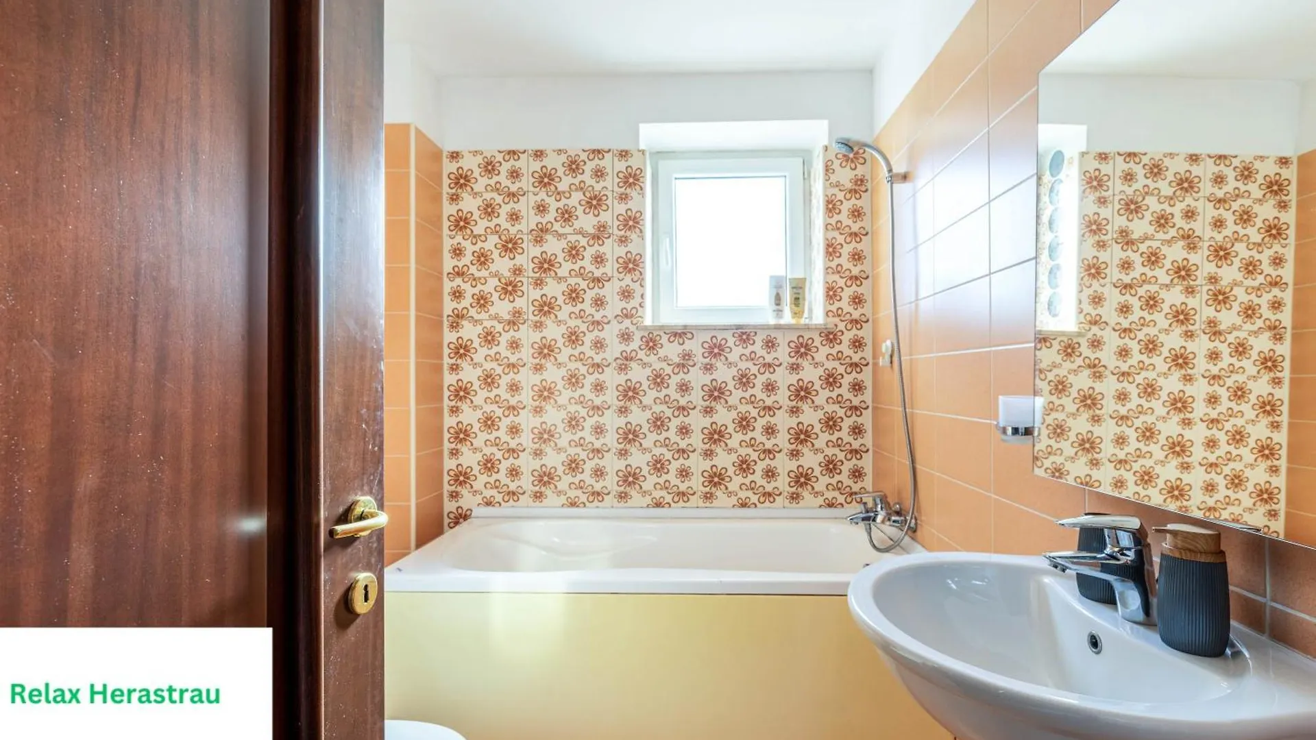 Ferienwohnung Bucharest Relax Herastrau Rumänien